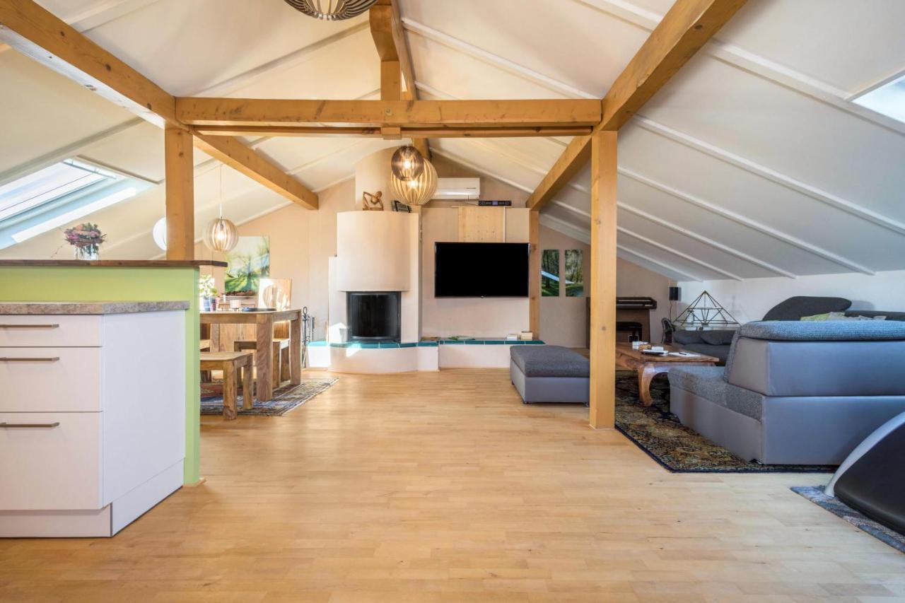 Luxurioeses Penthouse-Appartement Höchst Exteriör bild