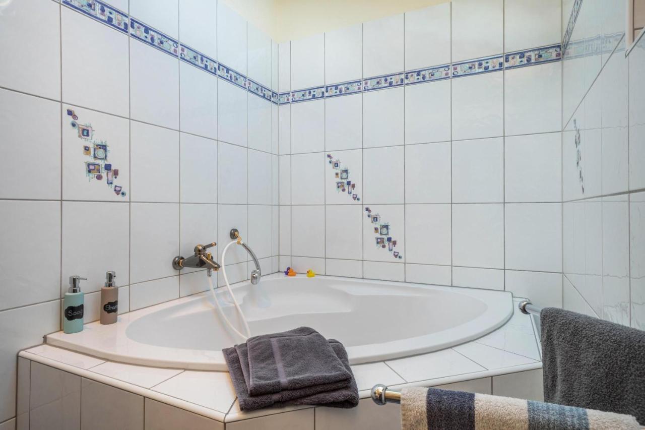 Luxurioeses Penthouse-Appartement Höchst Exteriör bild